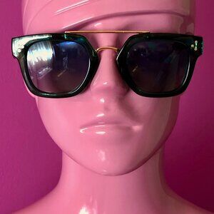 Privé Revaux Sunglasses The Foxx Polarized Green Frame Blue Lens Unisex GoldTone